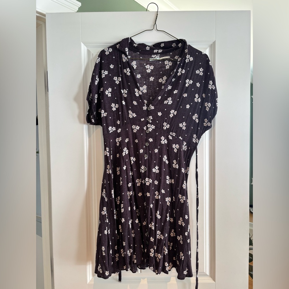 Kimchi Blue Purple and White Button Up 1990s Dress